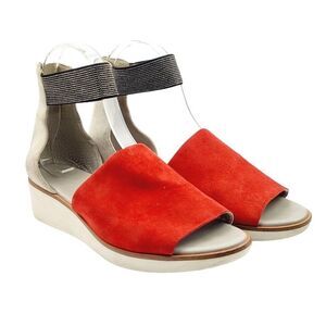 Lori‎ Goldstein Suede Red/White Sandals - Size 7.5